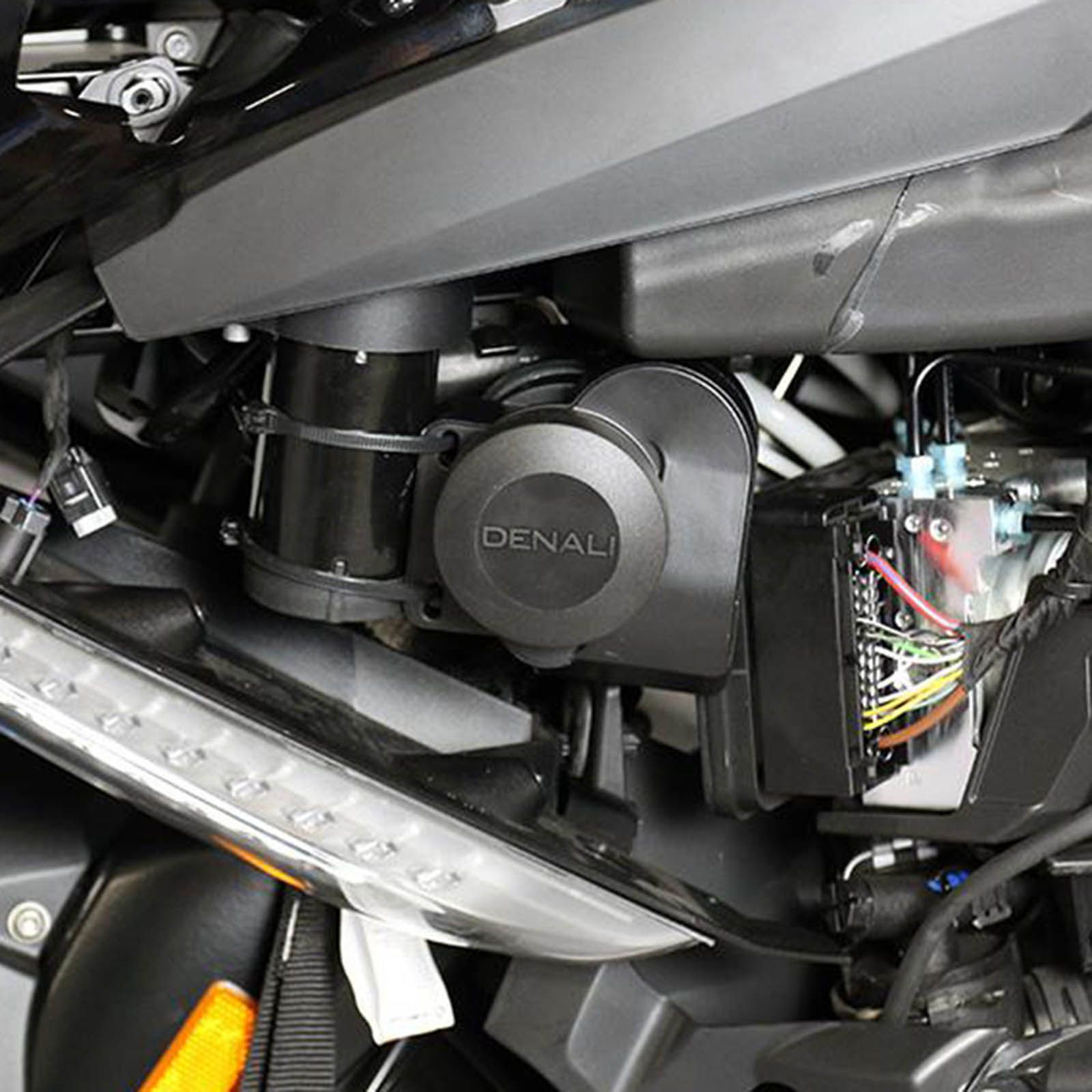 New DENALI Split Horn Mount Bracket For BMW K1600 GT 2011-PRESENT #DEHMT0710500