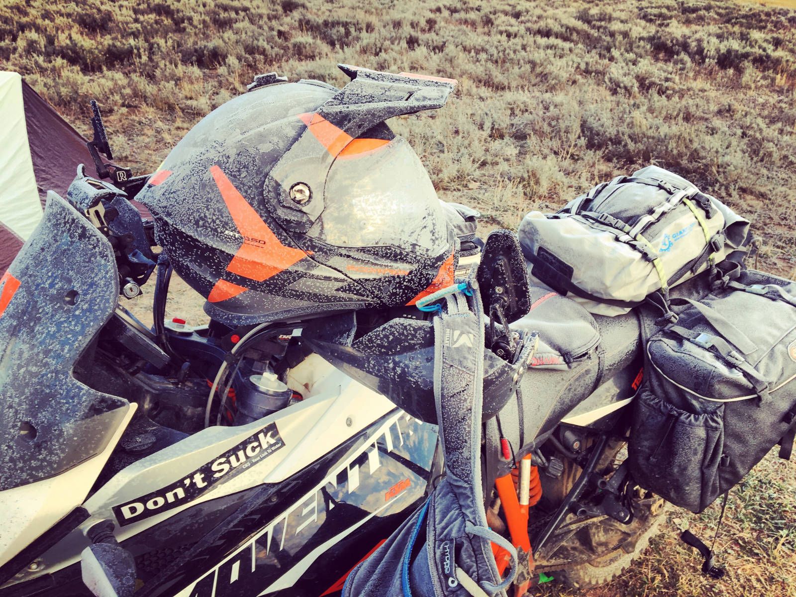 New GIANT LOOP SISKIYOU PANNIERS - BLK GLSPN17