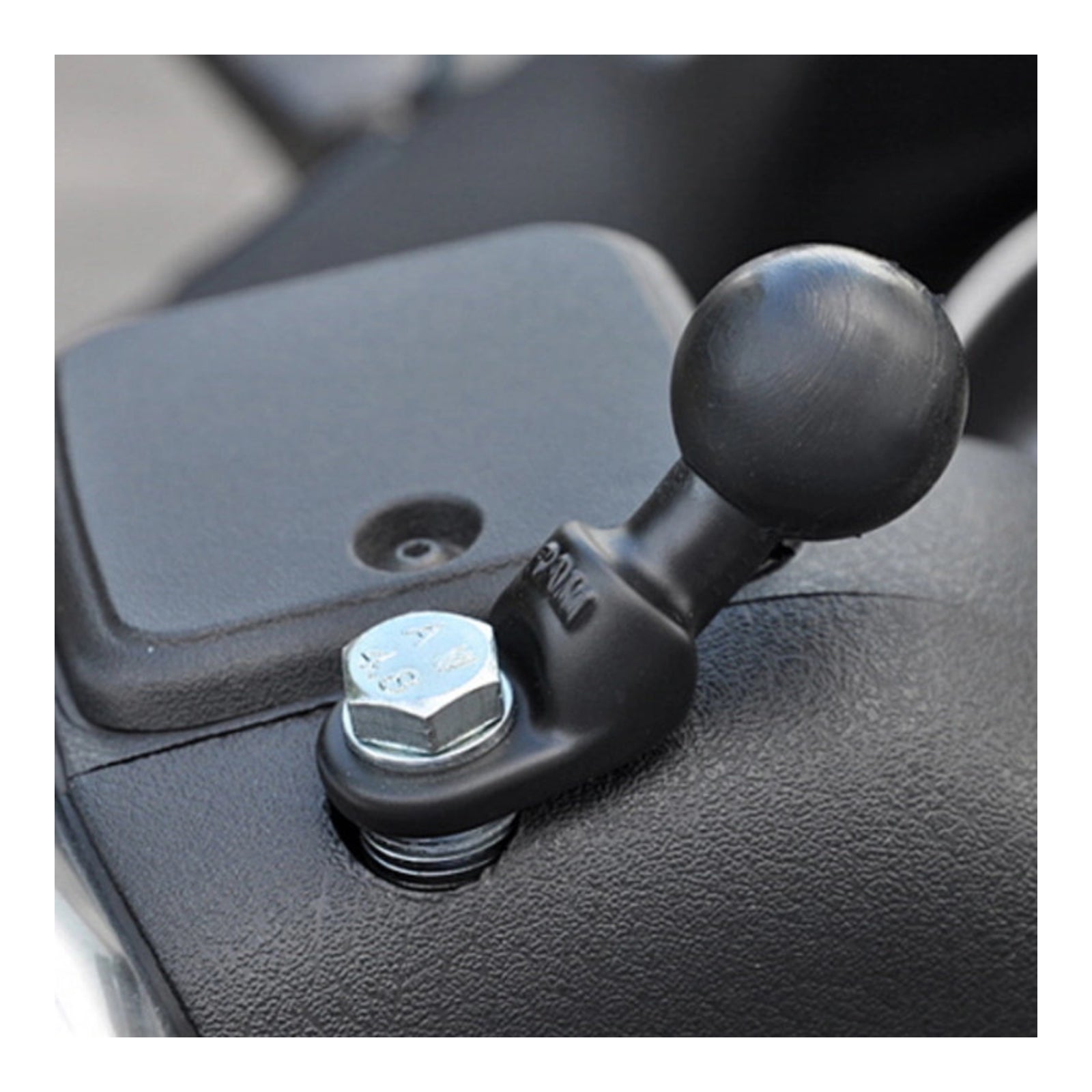 New RAM MOUNTS 9Mm Angled Bolt Head Adapter Ball Base #RAMB272U
